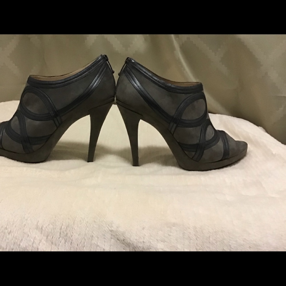 Via Spiga Ivie Ankle Booties - Picture 4 of 12